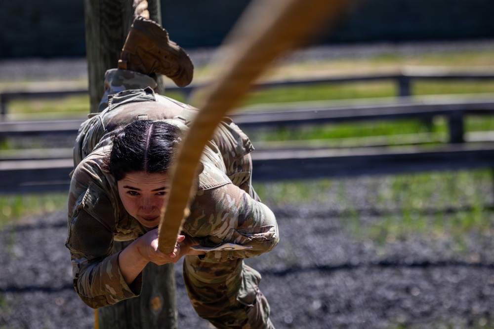 USARC Best Squad Competition Obstacle Course