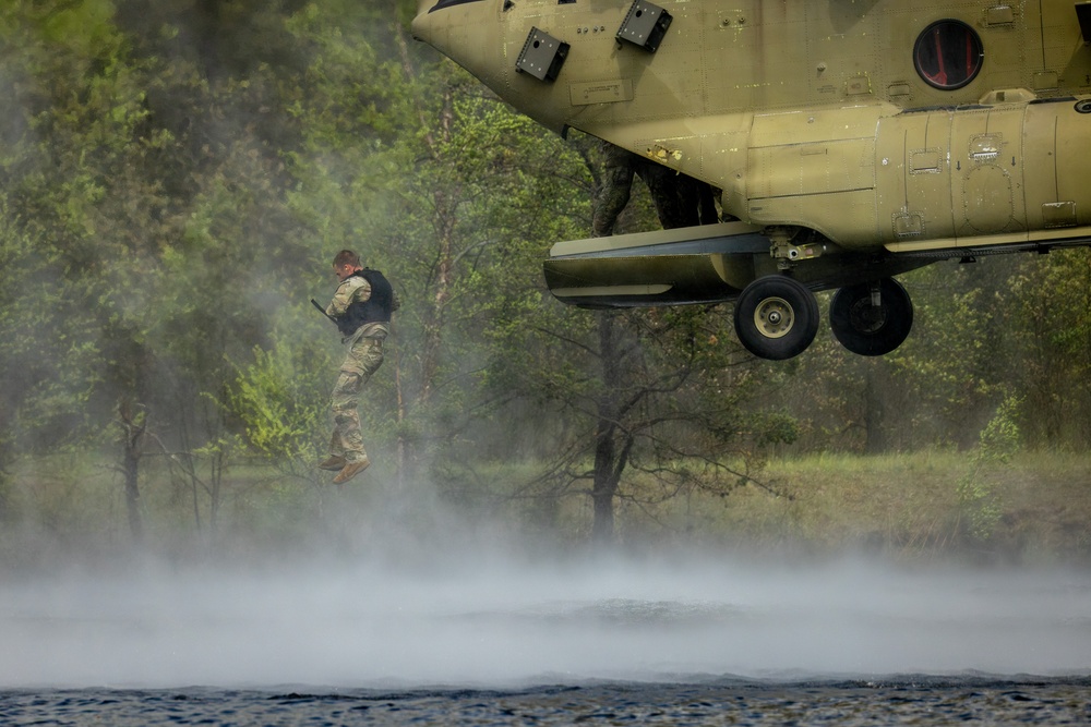 USARC Best Squad Helocast