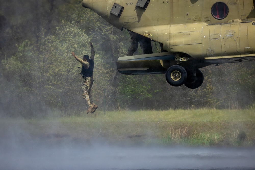 USARC Best Squad Helocast