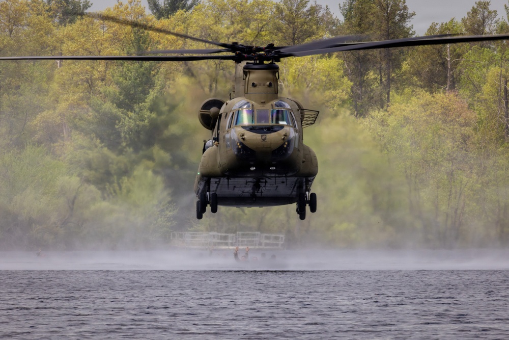 USARC Best Squad Helocast