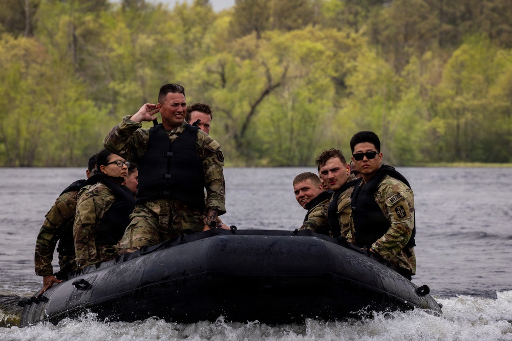 USARC Best Squad Helocast