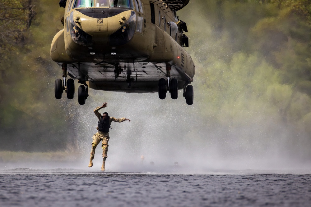 USARC Best Squad Helocast