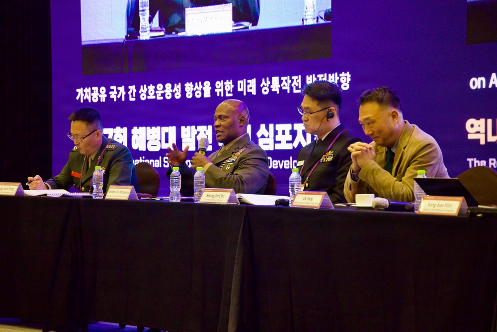 U.S. Marines participate in ROK Marine Corps Symposium