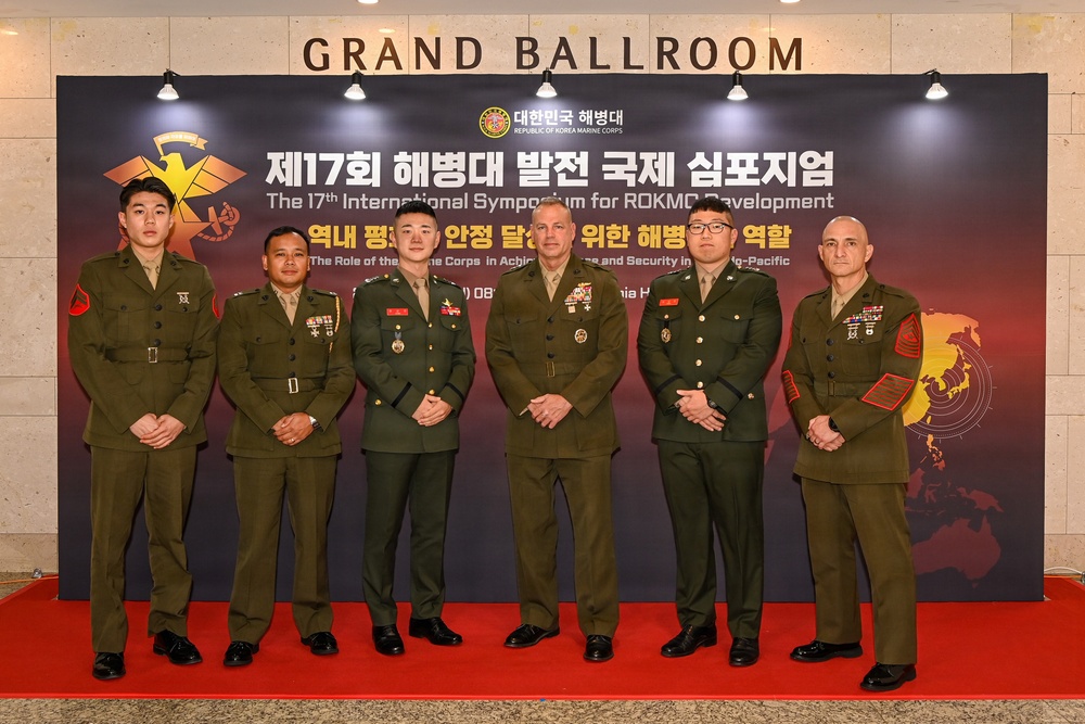 U.S. Marines participate in ROK Marine Corps Symposium