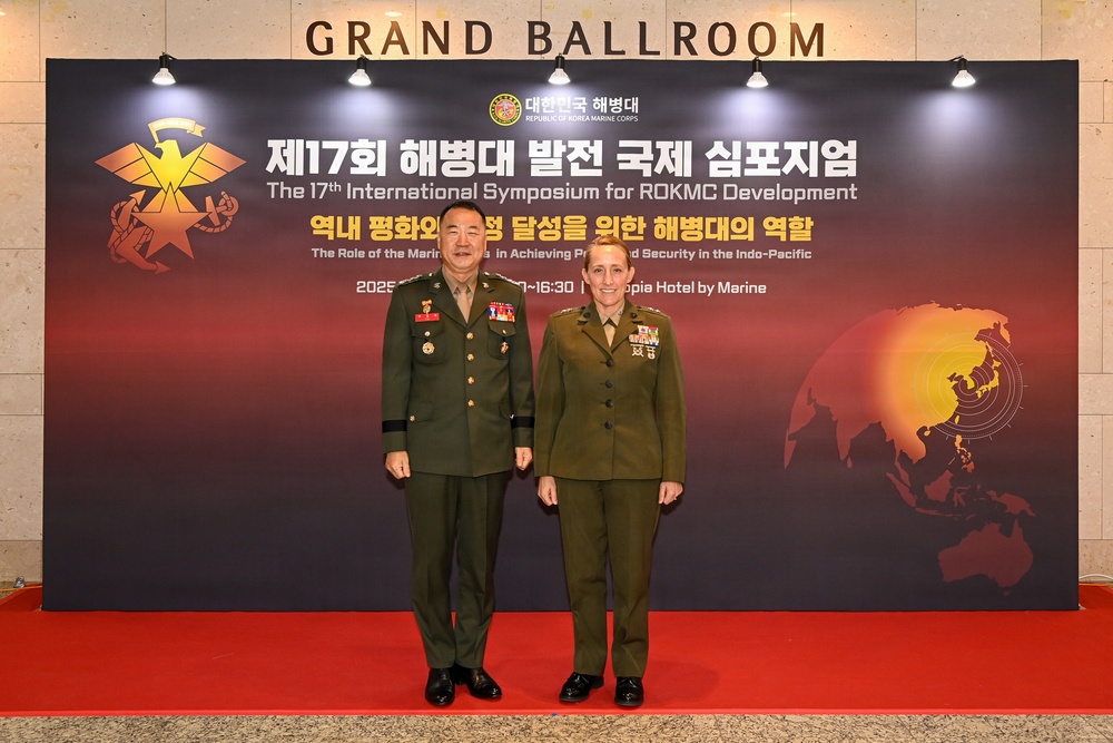 U.S. Marines participate in ROK Marine Corps Symposium