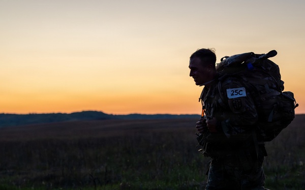 USARC Best Squad Road March