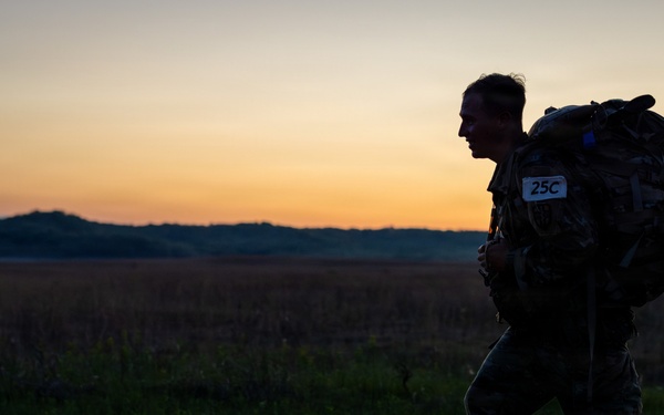 USARC Best Squad Road March