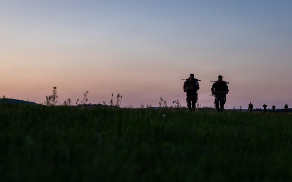 USARC Best Squad Road March