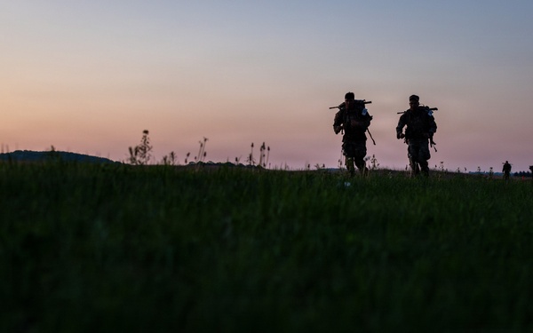 USARC Best Squad Road March