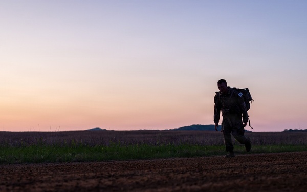 USARC Best Squad Road March