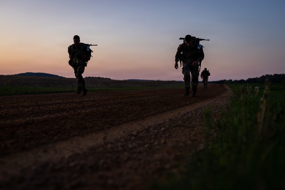 USARC Best Squad Road March