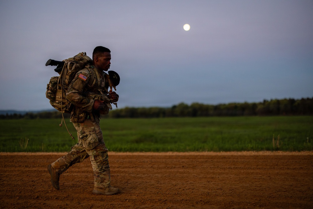 USARC Best Squad Road March