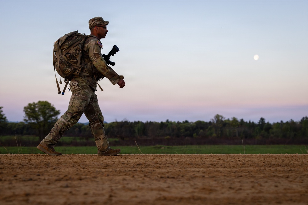 USARC Best Squad Road March