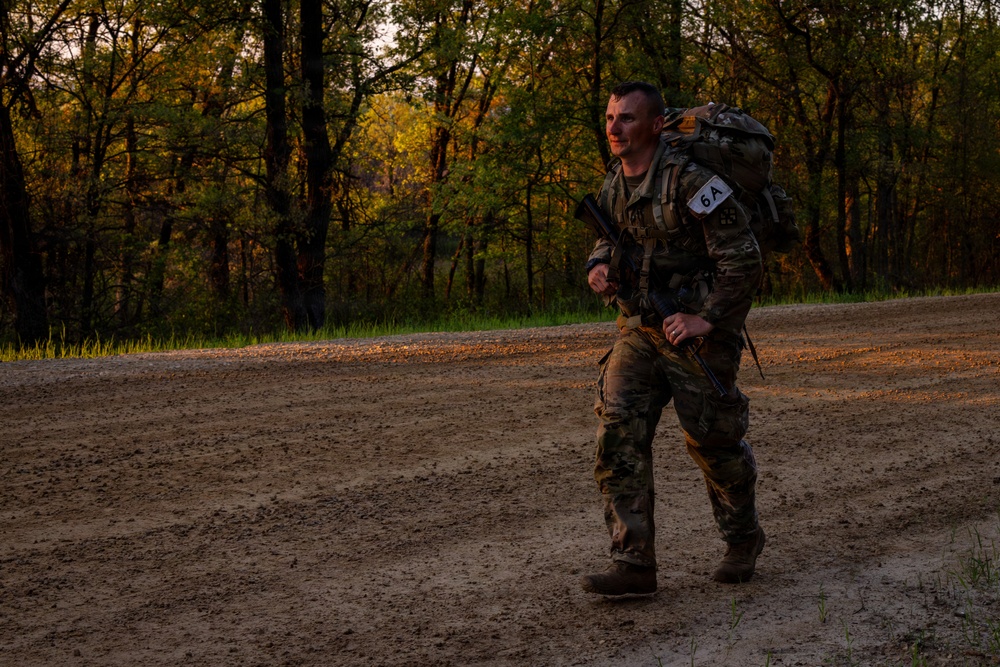 USARC Best Squad Road March