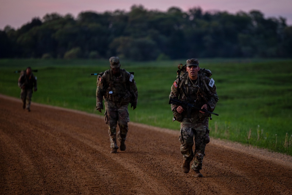 USARC Best Squad Road March