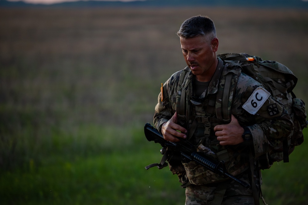 USARC Best Squad Road March