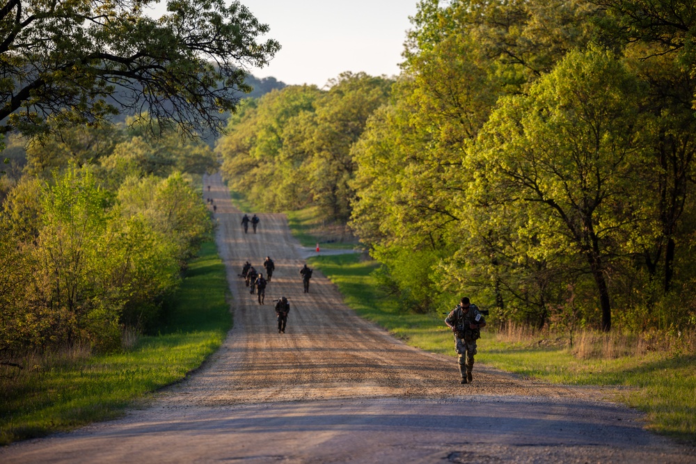 USARC Best Squad Road March