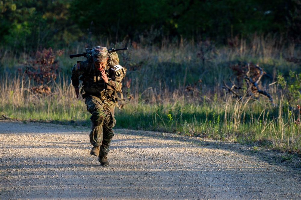 USARC Best Squad Road March