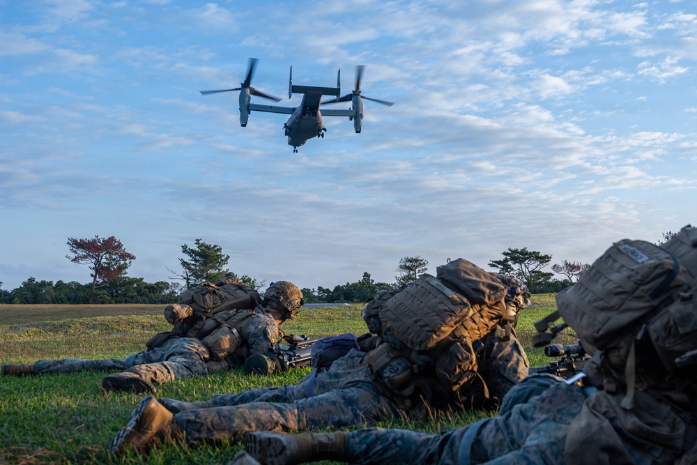 31st MEU Lima Co. conducts simulated Helo Raid