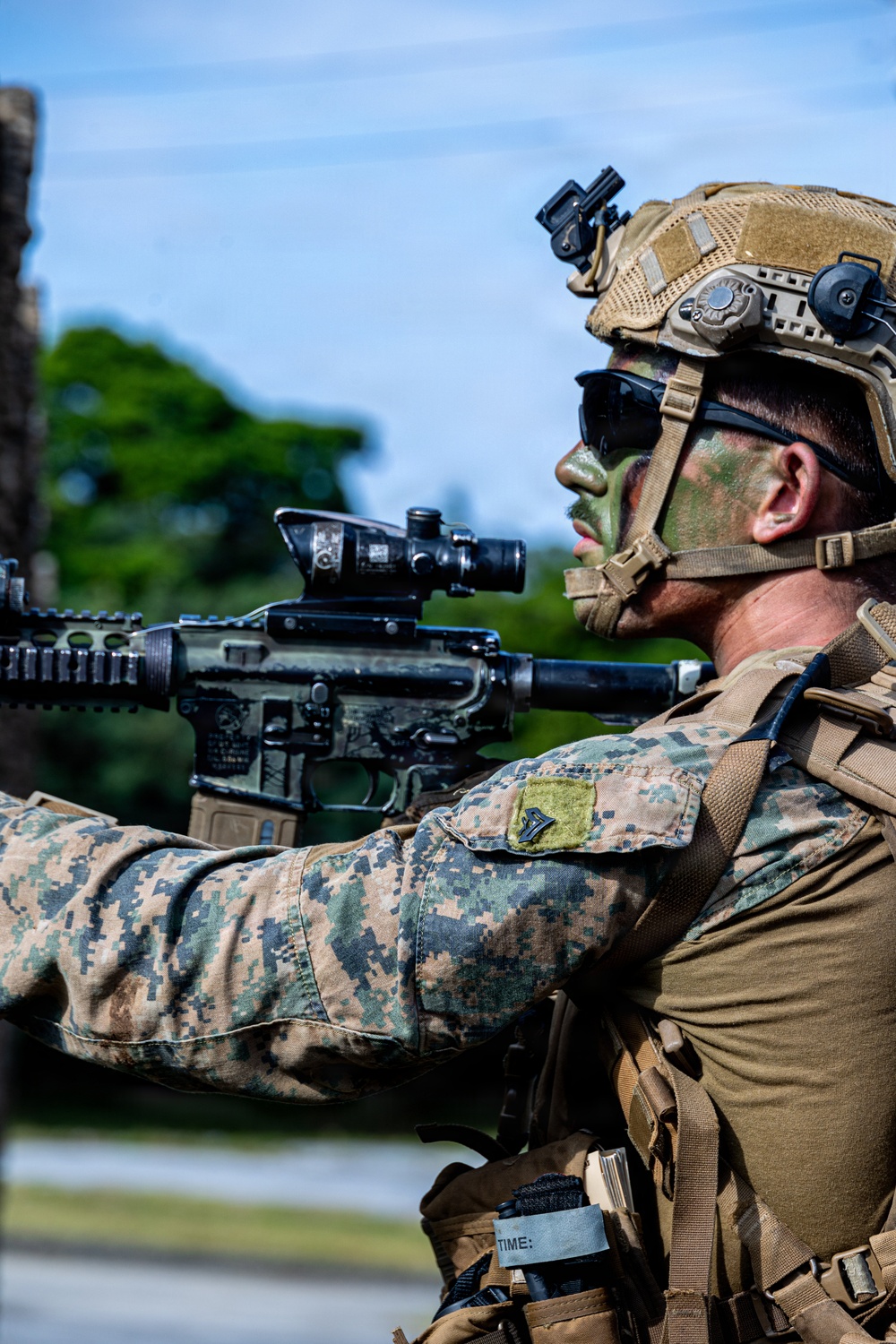 31st MEU Lima Co. conducts simulated Helo Raid