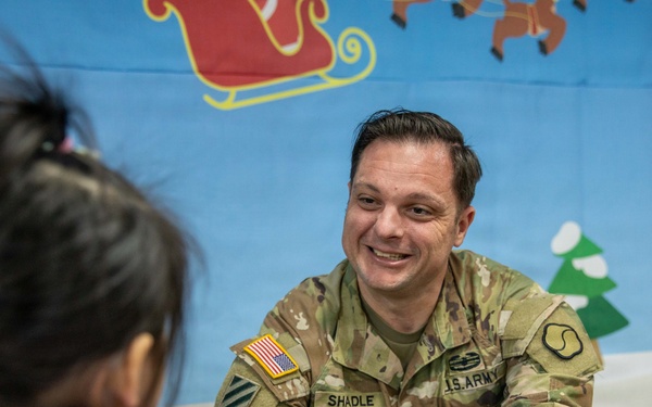 Making Holiday Wishes Come True at Samsungwon in Gumi!