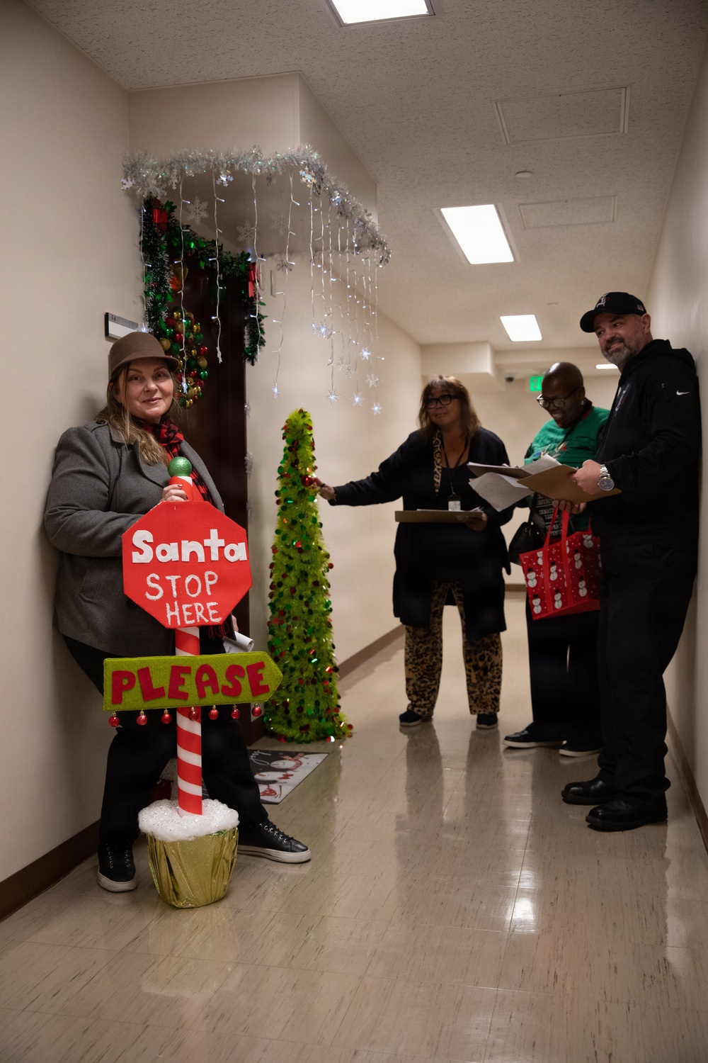 MCAS Iwakuni 2025 Christmas Decoration Contest