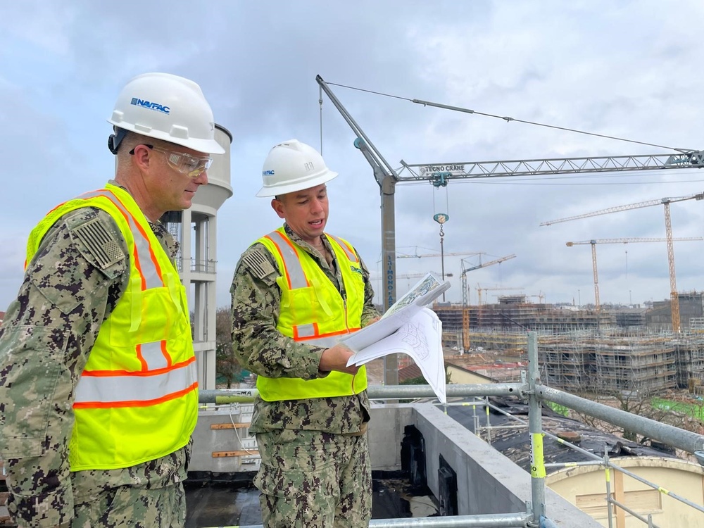 NAVFAC EURAFCENT Commanding Officer Visits ROICC Northern Italy