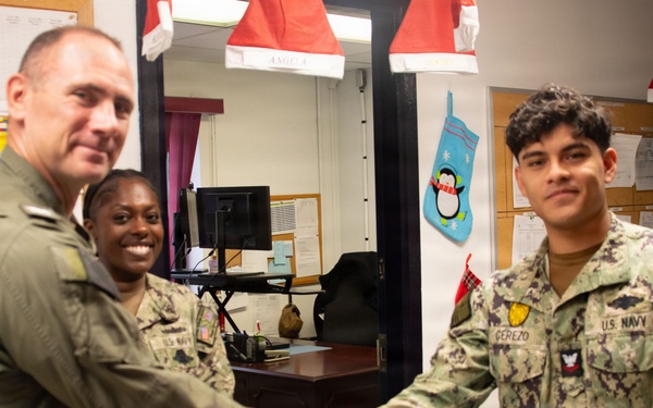 MA2 Cerezo reenlists in the Navy