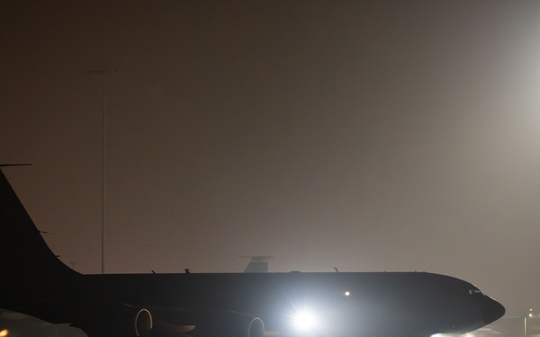 U.S. Unleashes Massive Strike against ISIS in Syria