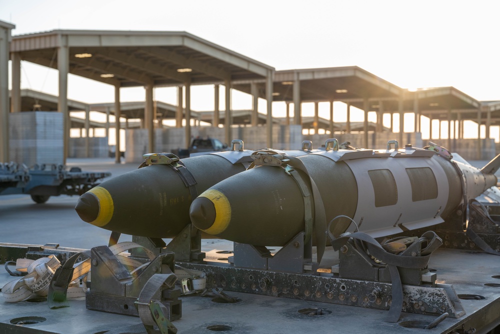 U.S. Unleashes Massive Strike against ISIS in Syria