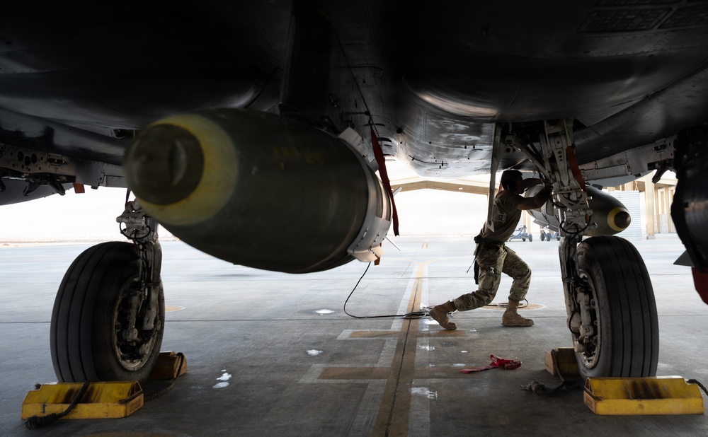 U.S. Forces Unleash Massive Strike Against ISIS in Syria