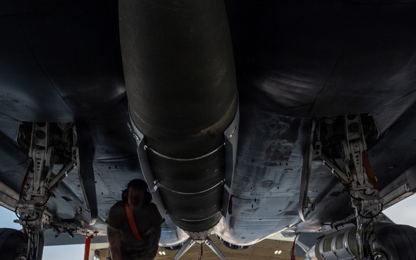 U.S. Forces Unleash Massive Strike Against ISIS in Syria