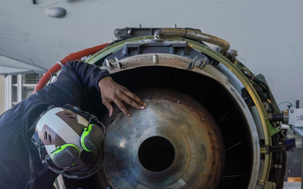 VP-5 OPERATIONS AT NAVAL AIR STATION JACKSONVILLE