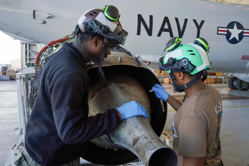 VP-5 OPERATIONS AT NAVAL AIR STATION JACKSONVILLE