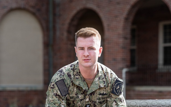 Two Paths, One Commission: Brothers Graduate OCS Together and Enter Naval Aviation