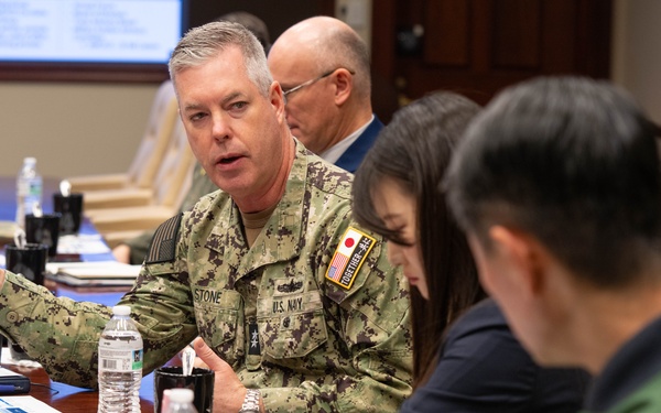 U.S., Japan deepens air mobility cooperation during Illinois visit