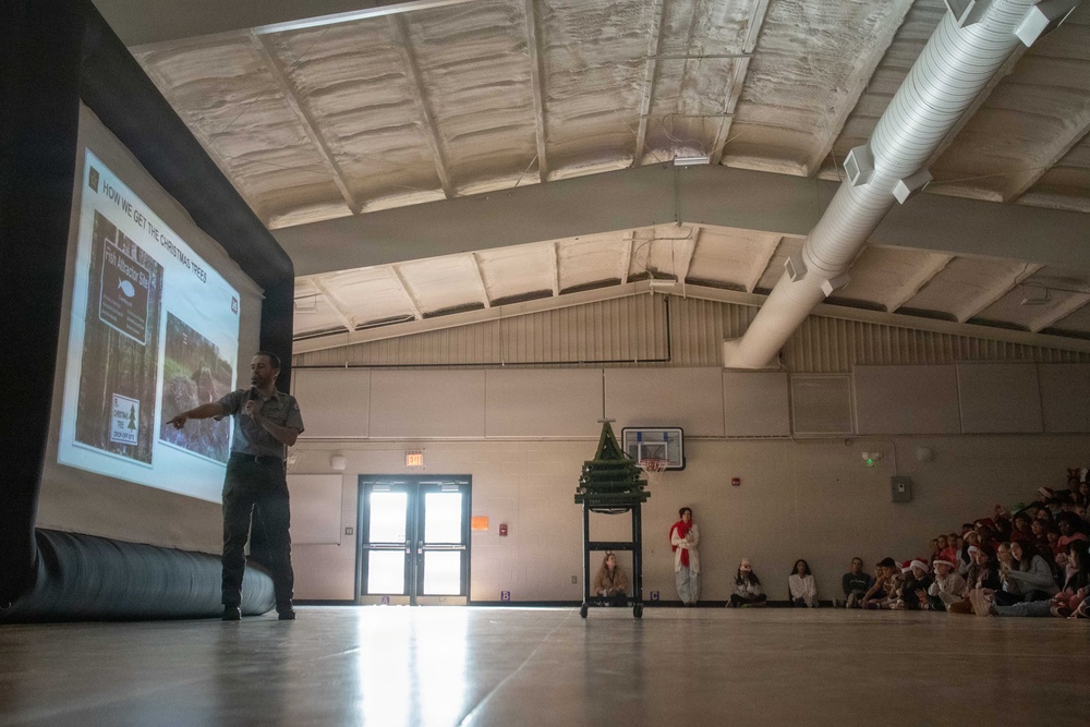 Allatoona Park Ranger Visits Cartersville Elementary School