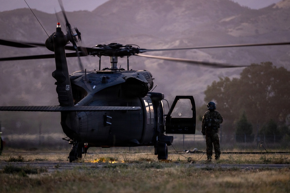 158th Aviation Regiment Provides MEDEVAC for Mojave Falcon 25