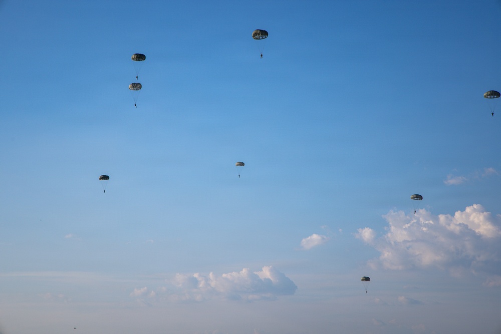 UH-60 during Airborne training operation