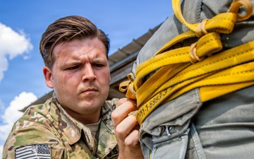 UH-60 during Airborne training operation