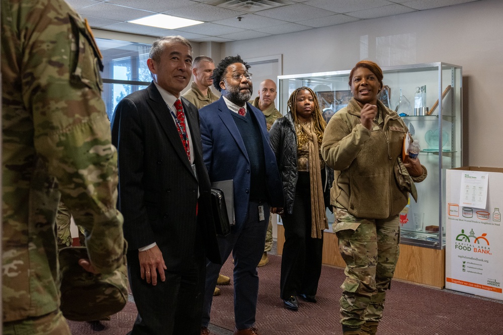 Staying in touch: 844th Communications Group host executive tour