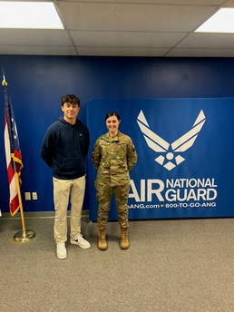 Ohio Air National Guard recruiter has most enlistments nationwide