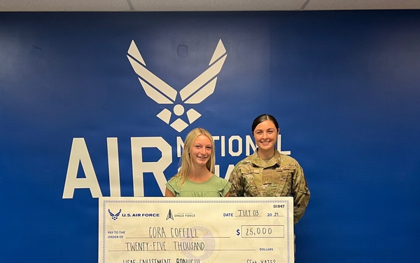 Ohio Air National Guard recruiter has most enlistments nationwide