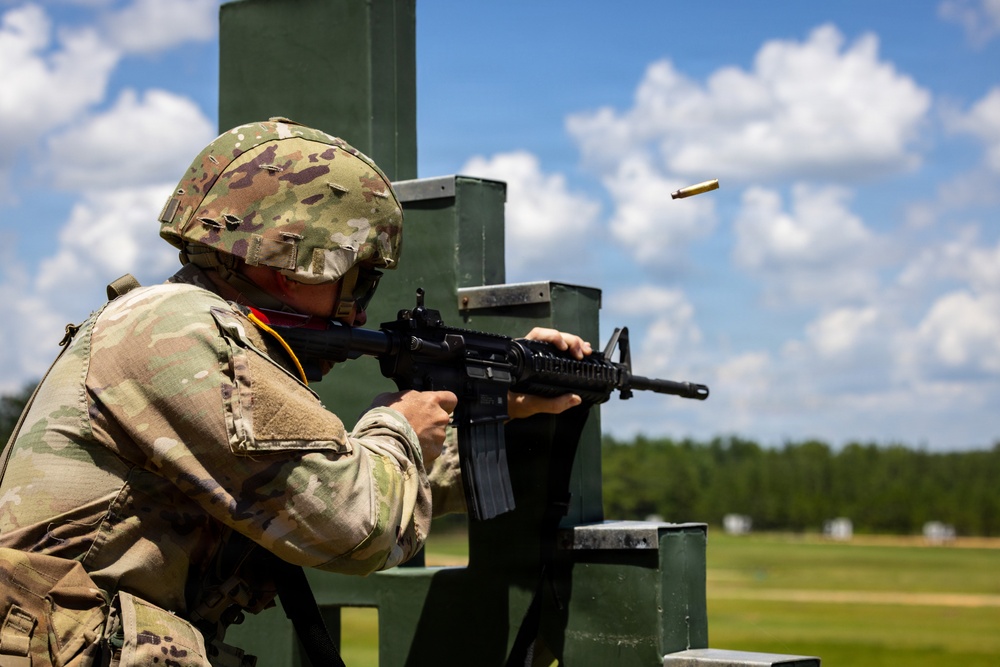 Military Police Qualify on M4 at Titan Warrior 2025