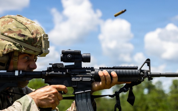 Military Police Qualify on M4 at Titan Warrior 2025