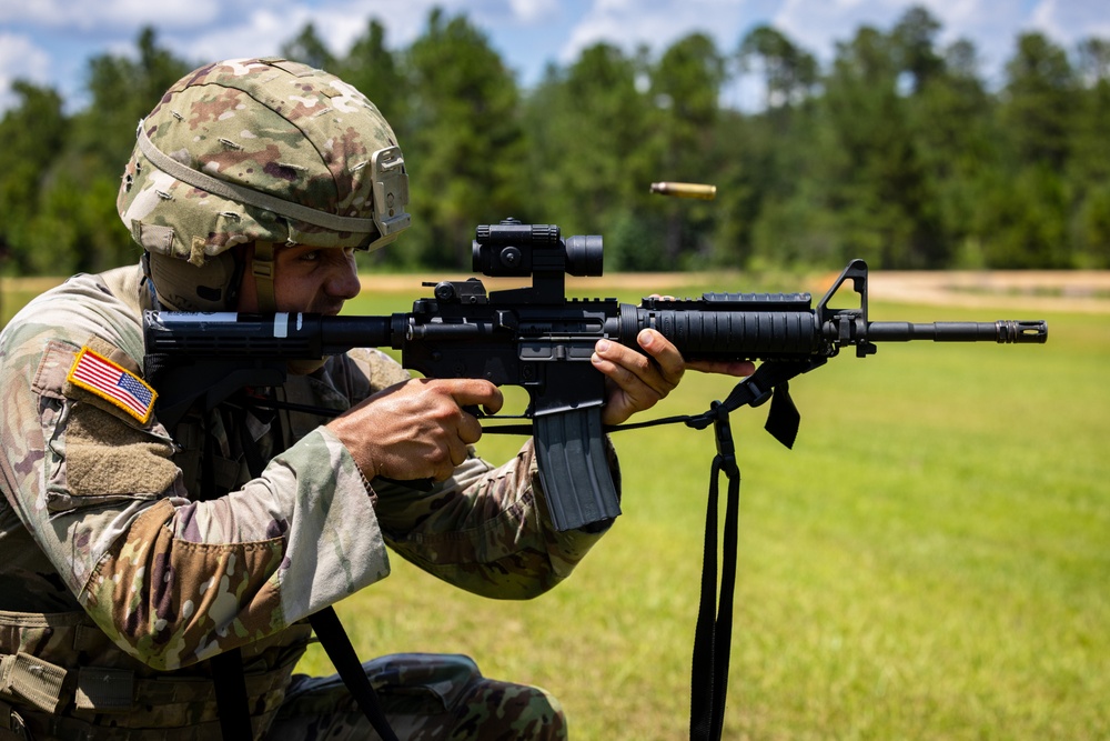 Military Police Qualify on M4 at Titan Warrior 2025