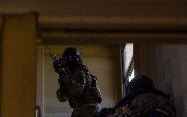 Airmen, Marines return fire during Exercise FISGA RAIN 2025