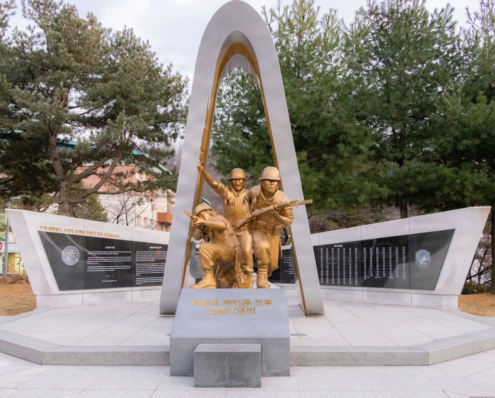 3rd MarDiv, MARFORK visit Republic of Korea 2nd MarDiv