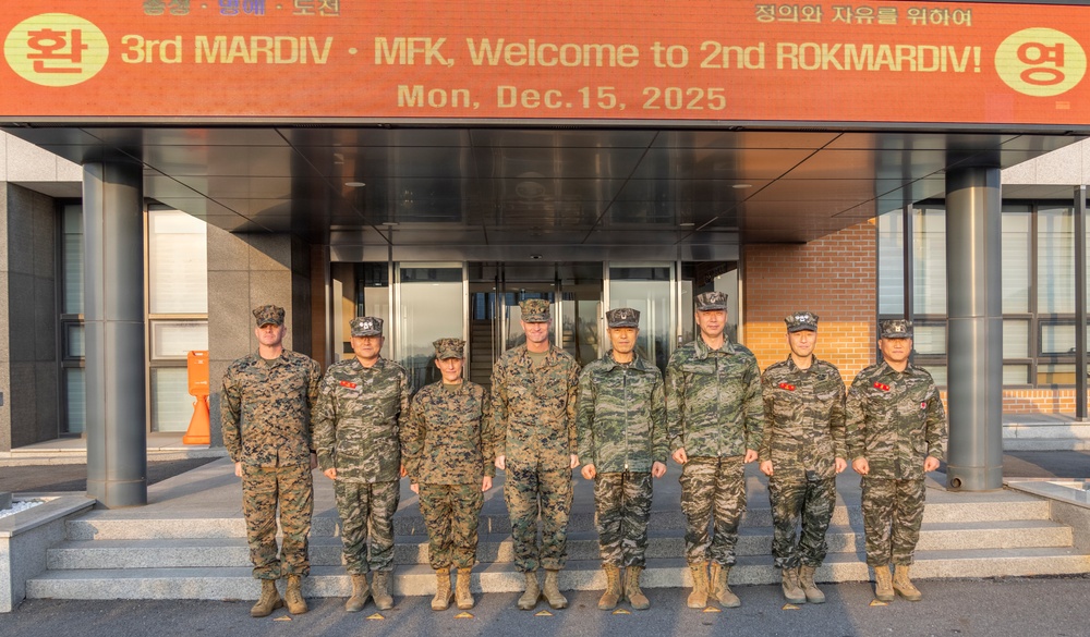 3rd MarDiv, MARFORK visit Republic of Korea 2nd MarDiv