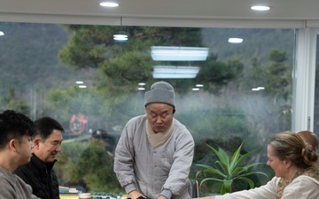 CNFK and Families Participate in COMREL at Hongbeopsa Temple